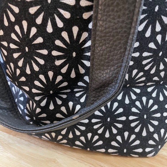 Fit & Fresh Lunch Bag Cooler Insulated Tote Zipper Double Handles Black Print - Picture 6 of 7